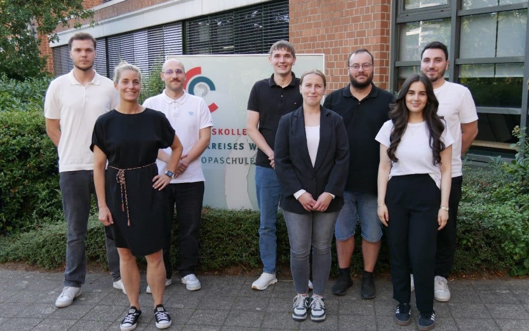 Erfolgreiche Projektpräsentationen an der Fachschule für Wirtschaft: Kommunikation im Fokus