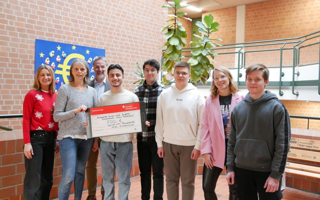 Berufskolleg Ahlen spendet 500 Euro an Kinder- und Jugendhospizarbeit im Kreis Warendorf
