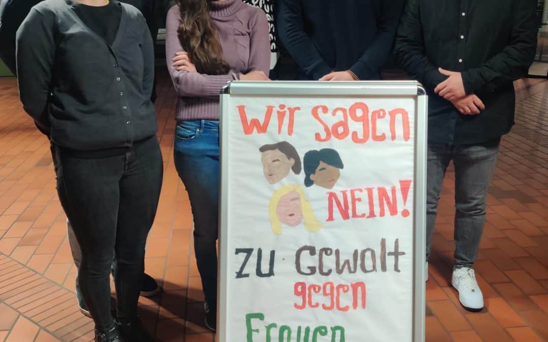 Schülerinnen und Schüler setzen Zeichen gegen Gewalt an Frauen