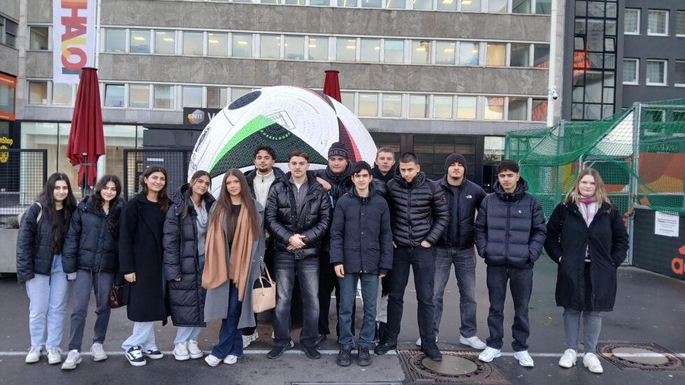 Projekttag zur Vielfalt im Deutschen Fußballmuseum Dortmund