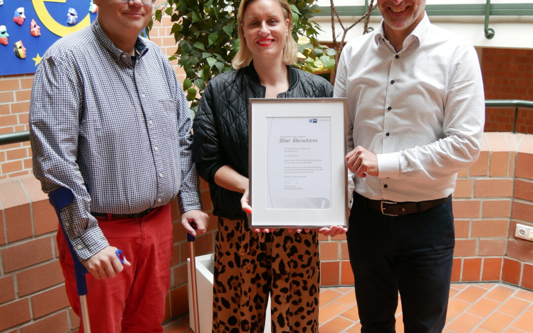 „Die Besten der Besten“ – IHK zeichnet Berufskolleg Ahlen Europaschule für duale Ausbildung aus