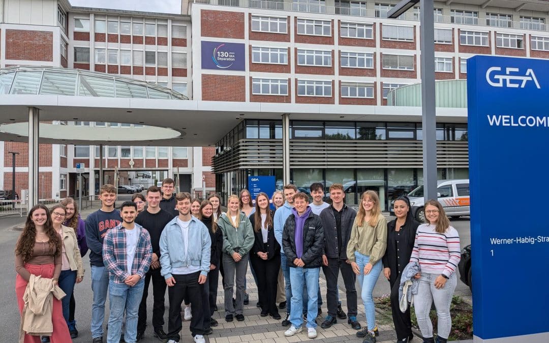 Industriefachklasse zu Besuch bei der Westfalia Separator GmbH