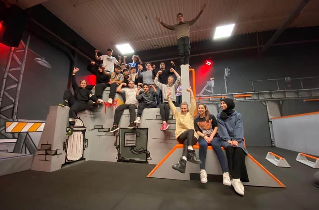 Team- und Fitnesstraining in der Trampolinhalle