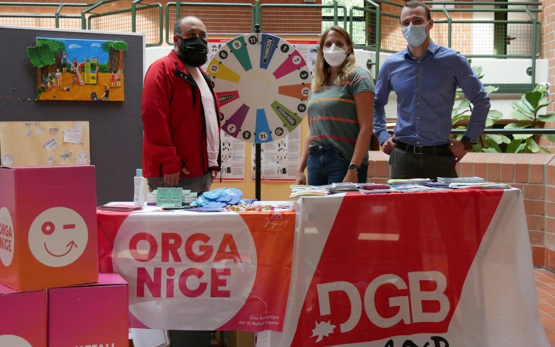 DBG Jugend informiert Auszubildende am BK Ahlen