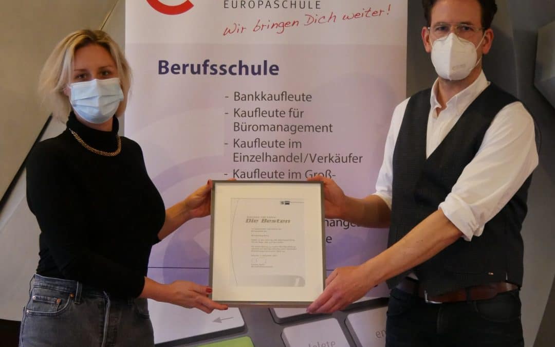 Übergabe der Bestenurkunde 2021